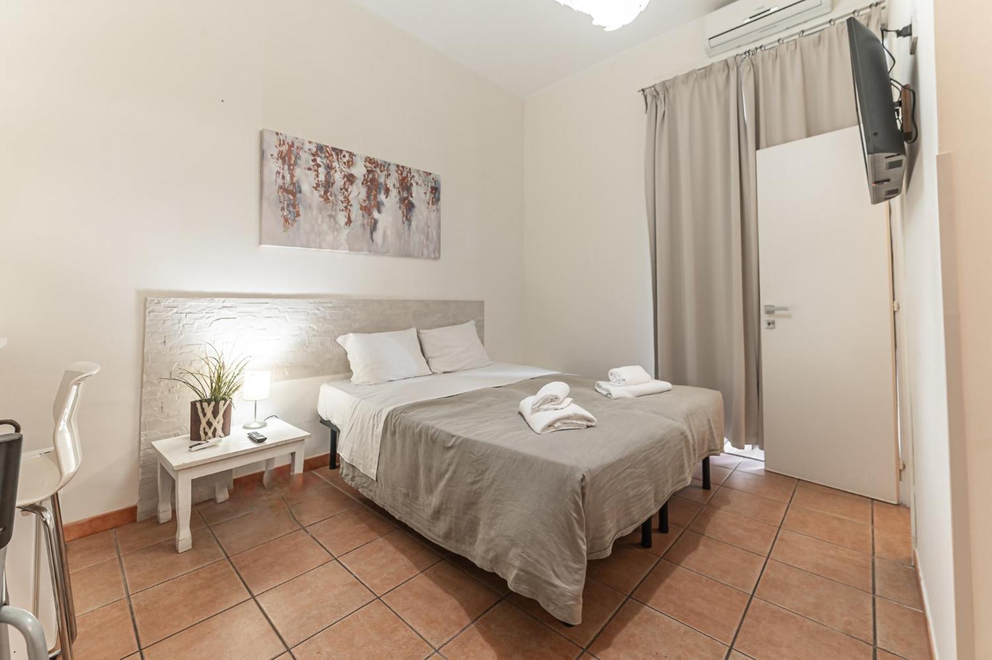 Cristel Cozy - Termini Train Station Bed and breakfast Roma