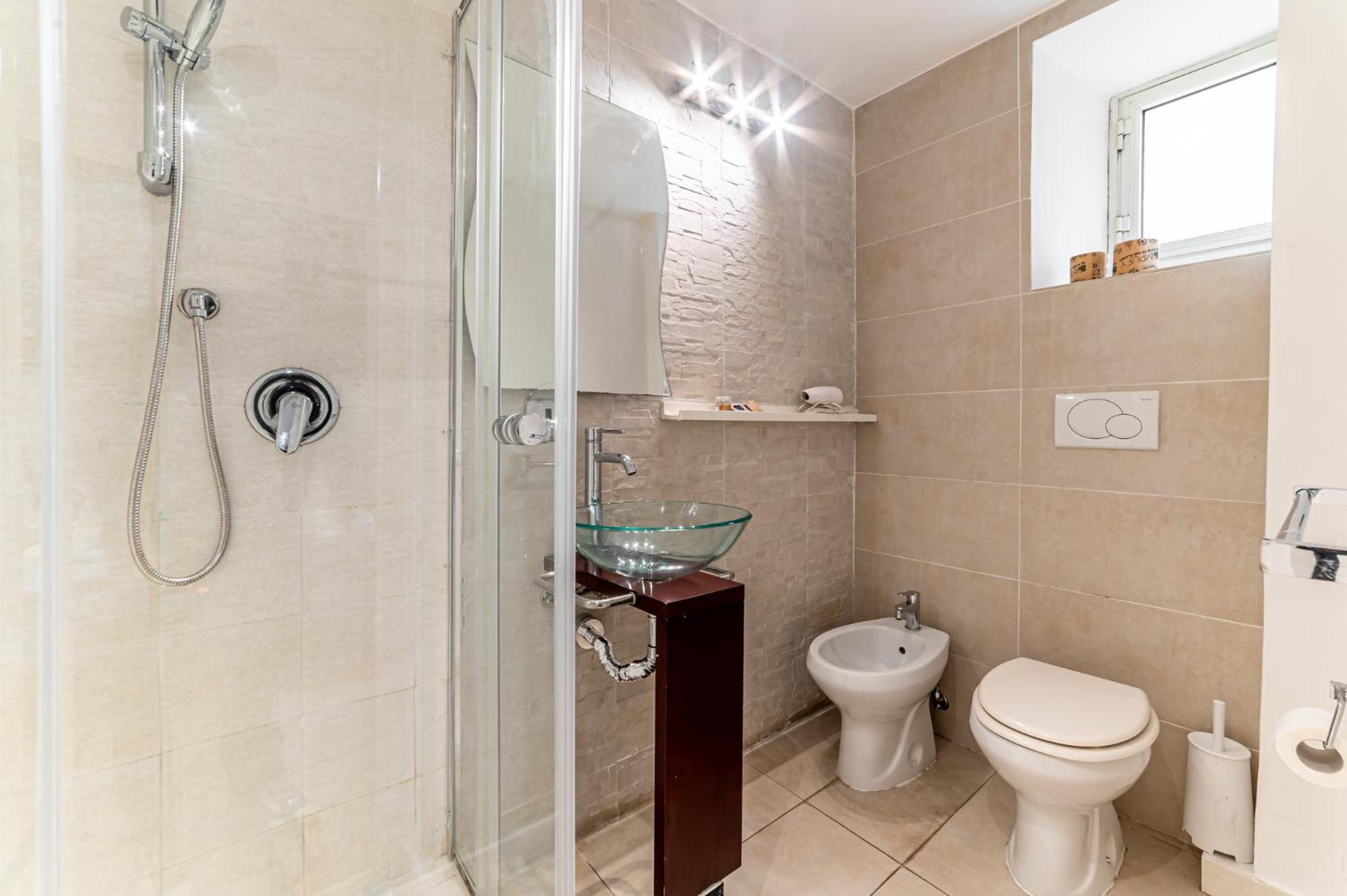 Cristel Cozy - Termini Train Station Bed and breakfast *