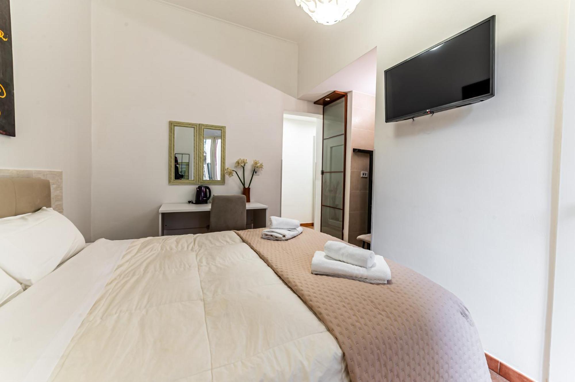 Cristel Cozy - Termini Train Station Bed and breakfast *